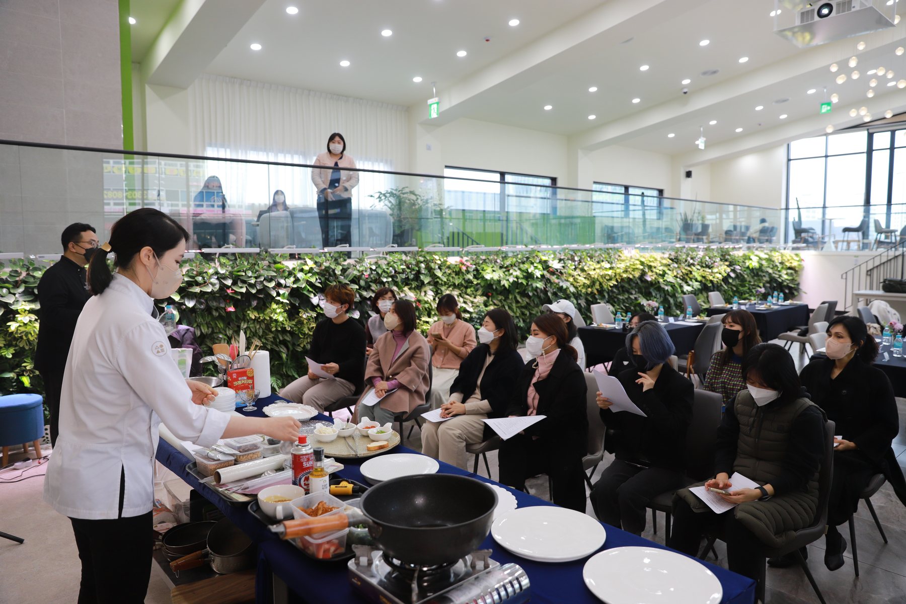 W푸드테라피센터 힐링미식회 셰프 시연 현장